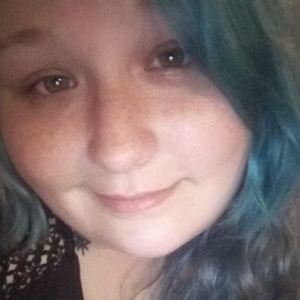 Meet your Posher, Caitlyn